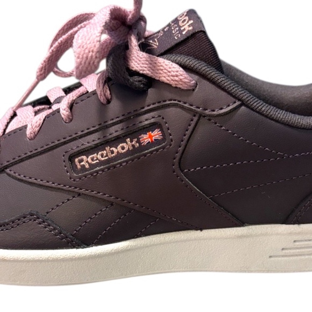 NWOT- Reebok Women’s Club MEMT Sneakers in Violet Purple-Gray w/ Pink Laces - Picture 5 of 14